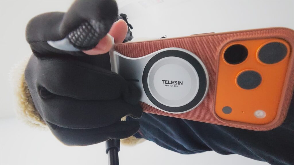 TELESIN Master Grip / Pro Shot Imaging Grip 评测，一款可与正版手机相机应用程序一起使用的相机手柄